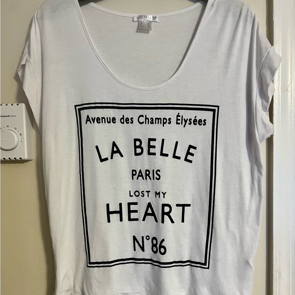 VENUS White Paris Graphic Tee